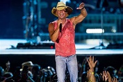 Kenny Chesney Reveals 'Live in No Shoes Nation' Details