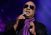 Stevie Wonder Turns 71 – a Glimpse inside the Child Prodigy's Life and Career