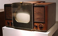 Television set - Wikipedia