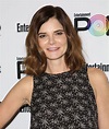Betsy Brandt – Entertainment Weekly PopFest in Los Angeles 10/30/ 2016 ...