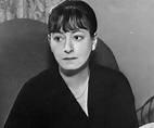 Dorothy Parker Biography - Facts, Childhood, Family Life & Achievements