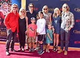 All in the Family! Kurt Russell and Goldie Hawn Celebrate Film Premiere ...