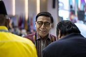 Indonesia says ISIS-linked militants stabbed security minister Wiranto