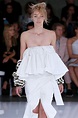 This Is the Best Runway Model Fall We've Ever Seen | Fashion, Runway ...