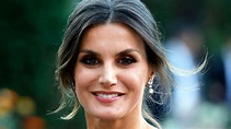 Königin Letizia trägt den perfekten Overall für Sommer 2020 – den es ...