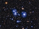 Blue Stars Sparkle in Spectacular Deep Space Star Cluster (Video ...