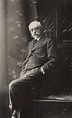 HUYSMANS, Joris-Karl. Deux portraits photographiques, l'un par Taponier ...