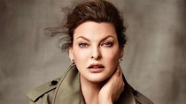 Linda Evangelista muestra por primera vez su rostro desfigurado tras ...