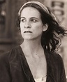 Amanda Plummer as Cattle Annie in "Cattle Annie & Little Britches ...