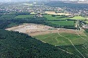 Planegg aus der Vogelperspektive: Kies- Tagebau in Planegg im ...