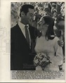 1969 Foto de prensa Sandy Koufax, y novia Anne Heath Widmark en West ...