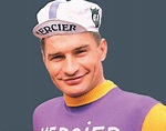 Yvelines. L'icône du cyclisme français Raymond Poulidor, star de la ...