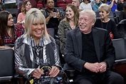 Phil Knight Gives Nike Stock Worth Nearly $1 Billion to an Unnamed ...