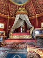 Eye For Design: Decorating French Empire Style Bedrooms