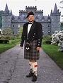 The Tam O'Shanter | Scottish costume, Men in kilts, Scottish fashion