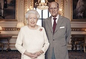 Isabel II y Felipe de Edimburgo, 70 años de matrimonio y fidelidad a la corona | Gente y Famosos ...