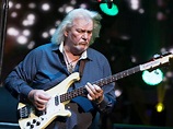 Yes bassist Chris Squire dies at 67 - CBS News