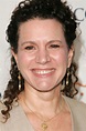 Susie Essman Birthday, Real Name, Family, Age, Weight, Height, Dress ...