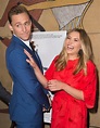 Tom Hiddleston and Elizabeth Olsen on Red Carpet March 2016 | POPSUGAR ...