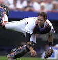 MIKE PIAZZA, A HERO AT HOME PLATE – Mets Vault
