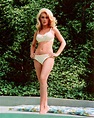 A Hollywood Classic Blonde Bombshell: Glamorous Photos of Stella ...