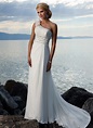 20 Unique Beach Wedding Dresses For A Romantic Beach Wedding - MagMent