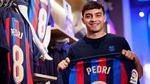 Por qué Pedri cambio de número y usa el dorsal 8 en el Barcelona | Goal ...
