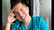 Doctor mexicano hace historia: Es invitado al podcast de Roberto Martínez