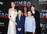 Angelina Jolie e la foto con i figli sul red carpet di Dumbo