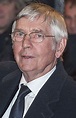 Tom Courtenay - Wikipedia