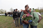 Thousands Remember Levon Helm of the Band in Woodstock - The New York Times