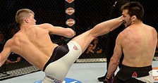 KO of the Week: Stephen Thompson vs. Jake Ellenberger | UFC ® - Media
