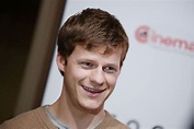 Lucas Hedges Opens Up About Sexuality: ‘Not Totally Straight’ or Gay ...