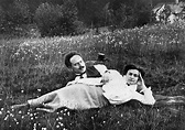 Karl und Sophie Liebknecht 1913 – Karl and Sophie Liebknecht / Photo, 1913 – | The Charnel-House