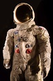 Astronomia: Traje lunar de Neil Armstrong será restaurado por ...