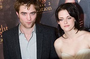Kristen Stewart and Robert Pattinson: A Relationship Timeline | WHO ...