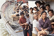 30 Incredible Color Photographs That Capture Brutal Life of Vietnamese ...