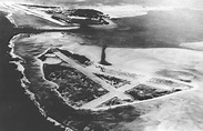 [Photo] Aerial view of the Midway Islands and the Naval Air Station ...
