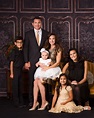 Formal Family Portrait #professionalfamilyphotos | Family portrait ...