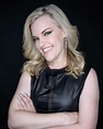 Kari Wahlgren Age, Family, Profession, Relationship, Height, Wiki ...