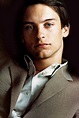 .Tobey MacGuire | Marvel actors, Celebrities male, Cute gay couples