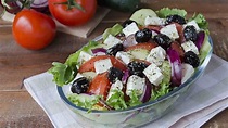 Salade grecque à la feta très légère et peu calorique | Ricetta ...