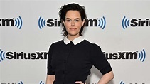 Schitt's Creek's Emily Hampshire criticized her "disgusting" and ...