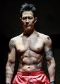 韩国男星李政宰最新电影挑战体格强壮_肌肉网