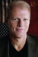 Noah Emmerich Talks Film School and ‘The Americans’