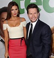 Mark Wahlberg 2023: Wife, net worth, tattoos, smoking & body facts - Taddlr