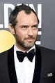 Jude Law | Time's Up Pin at the Golden Globes 2018 | POPSUGAR Fashion ...