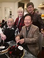 盧海鵬82歲生日獲「蝦仔」送祝福 生活無憂激變慈祥老人 | 星島日報