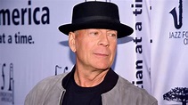 Bruce Willis reaparece más delgado tras su diagnóstico y de su retiro ...