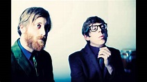 The Black Keys - Howlin' For You (iTunes Session) - YouTube